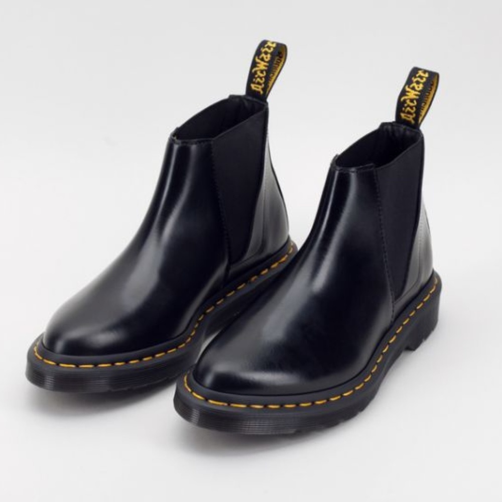 Dr. Martens Bianca Pointed Toe Chelsea Boot Size 9